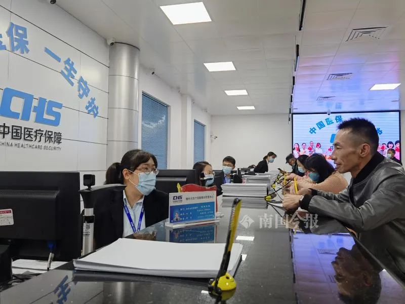 灌云最新柳州市医保换现金方法分析(最方便真实的灌云柳州医保卡换现金方法)